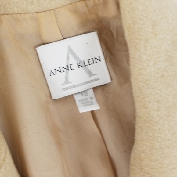 Long wool tan cream coat -LC - Picture 4 of 8